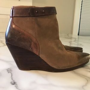 Durango wedge heel boots